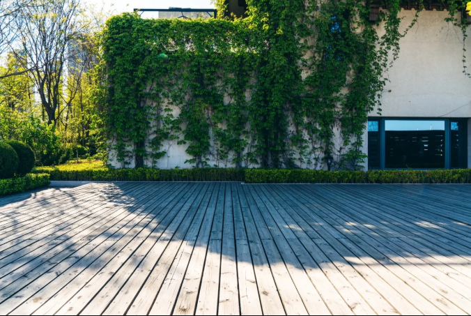 Think Your Villa Is Fine? These 9 Warning Signs Say Otherwise